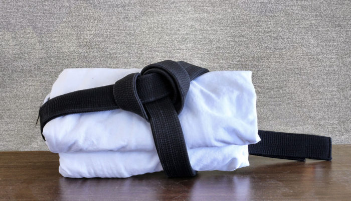 Taekwondo : comment bien choisir son dobok ?